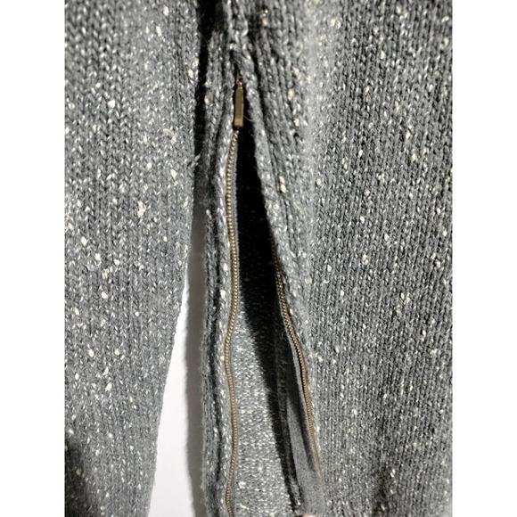 Banana Republic gray with metallic gold knitted sweater woman size small - Picture 6 of 6